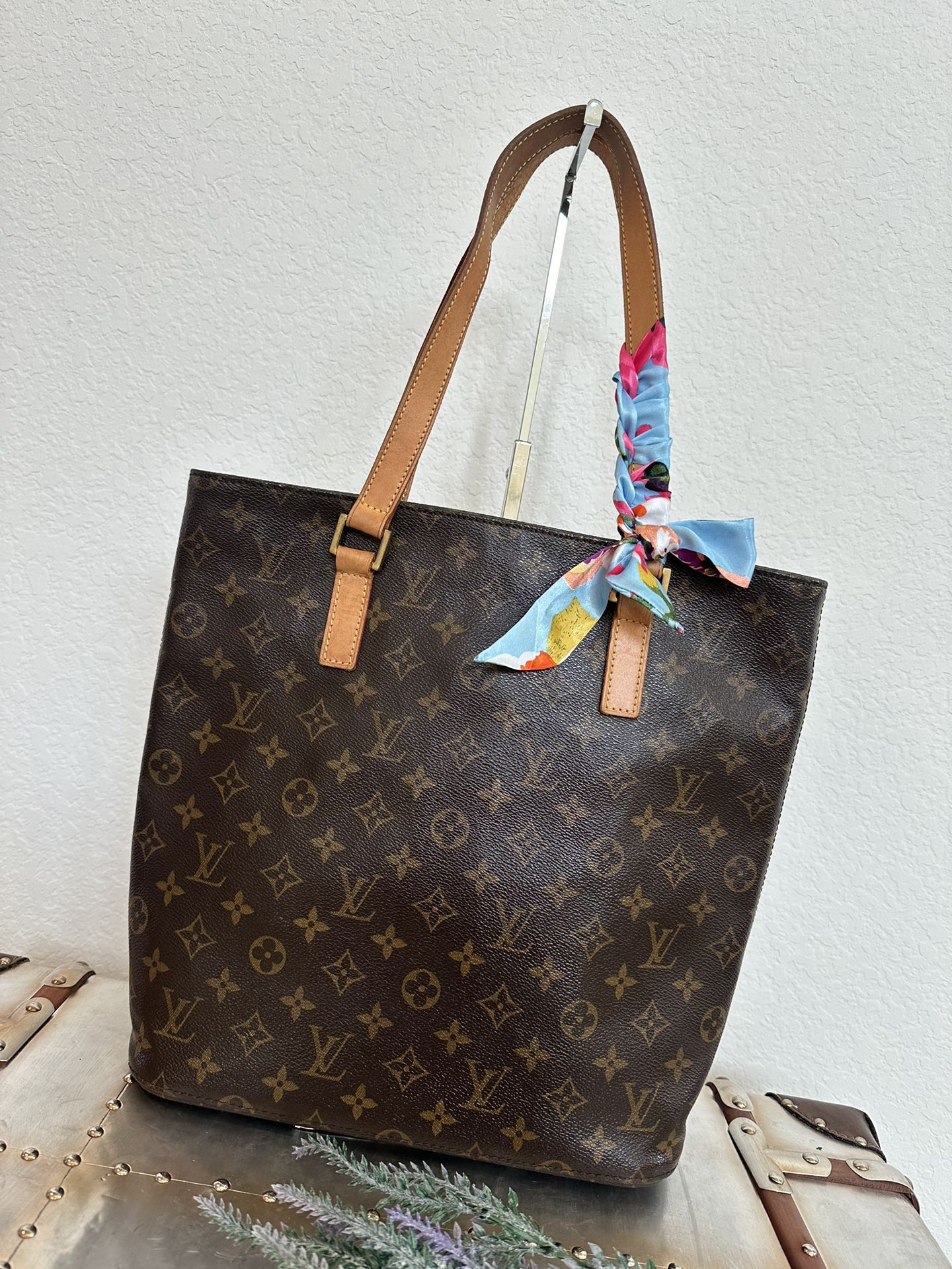 Louis Vuitton Vavin GM Monogram Shoulder Bag