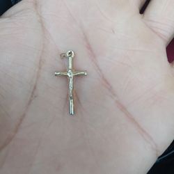 Gold Cross 14k