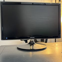 Samsung 23" Series 5 LED Computer Monitor