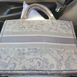 CHRISTIAN DIOR BOOK TOTE
