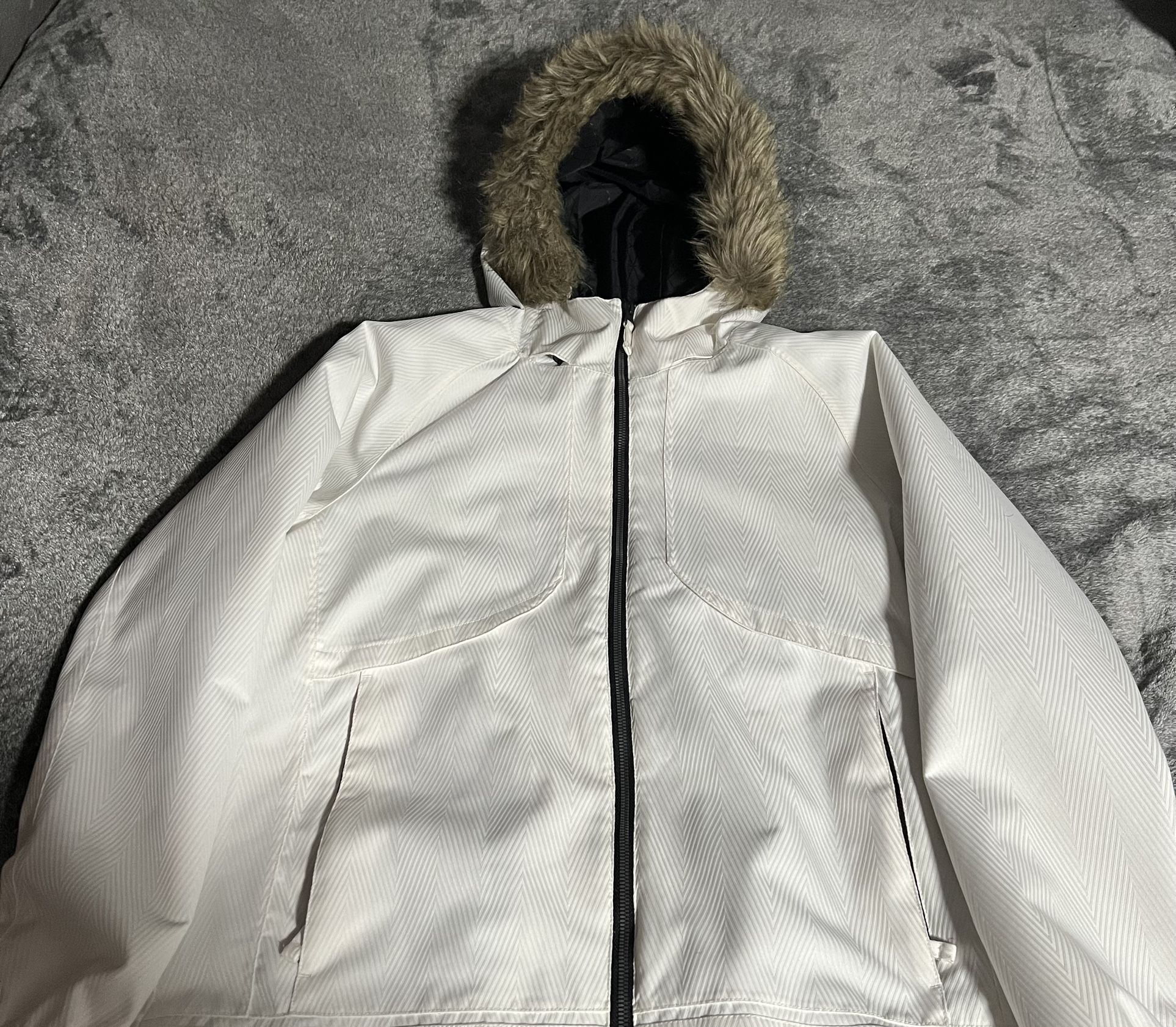 Body Glove Snow Ski Jacket Size Large Woman’s White
