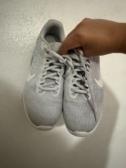 Women’s Nike Size 8