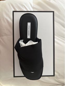 Steven Madden sandals