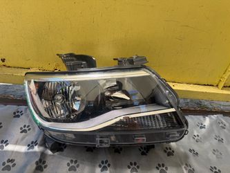 2015-2020 CHEVY COLORADO RH HEADLIGHT OEM
