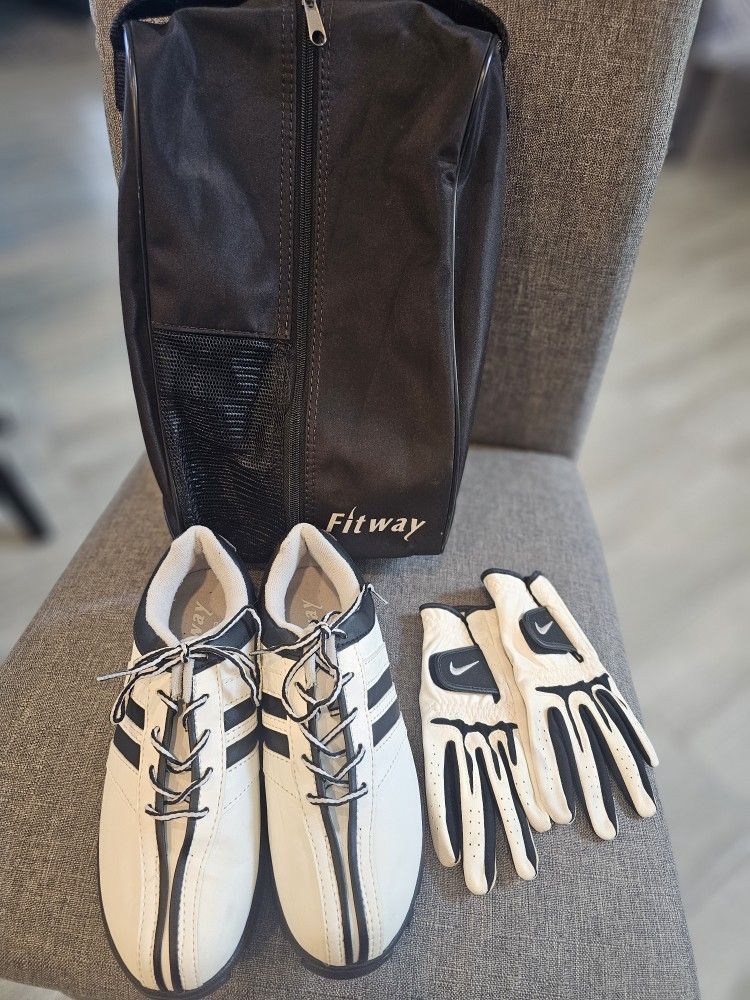 UNISEX Fitway Brand Youth Golf Shoes with Accessories (Very Good Condition)