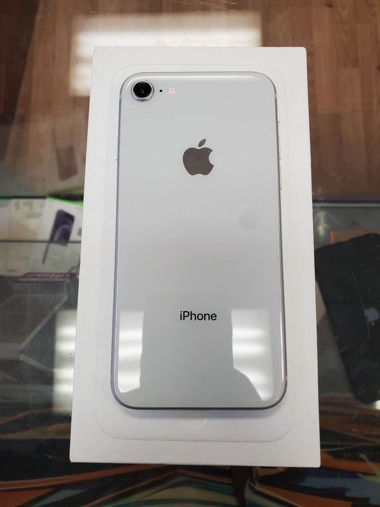 IPhone 8 White Factory Unlocked Financing Available! 30 Days