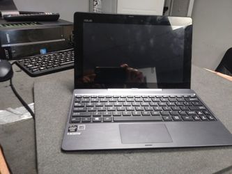 2-in1 ultraportable Asus Transformer Book