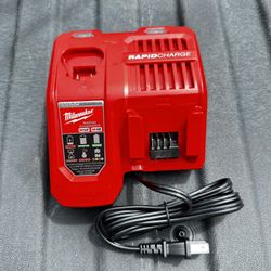 Milwaukee Rapid Charger