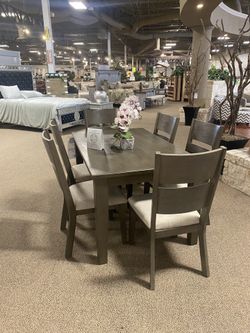 Dining Set
