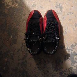 Jordan 12s Black And Red - Size 8