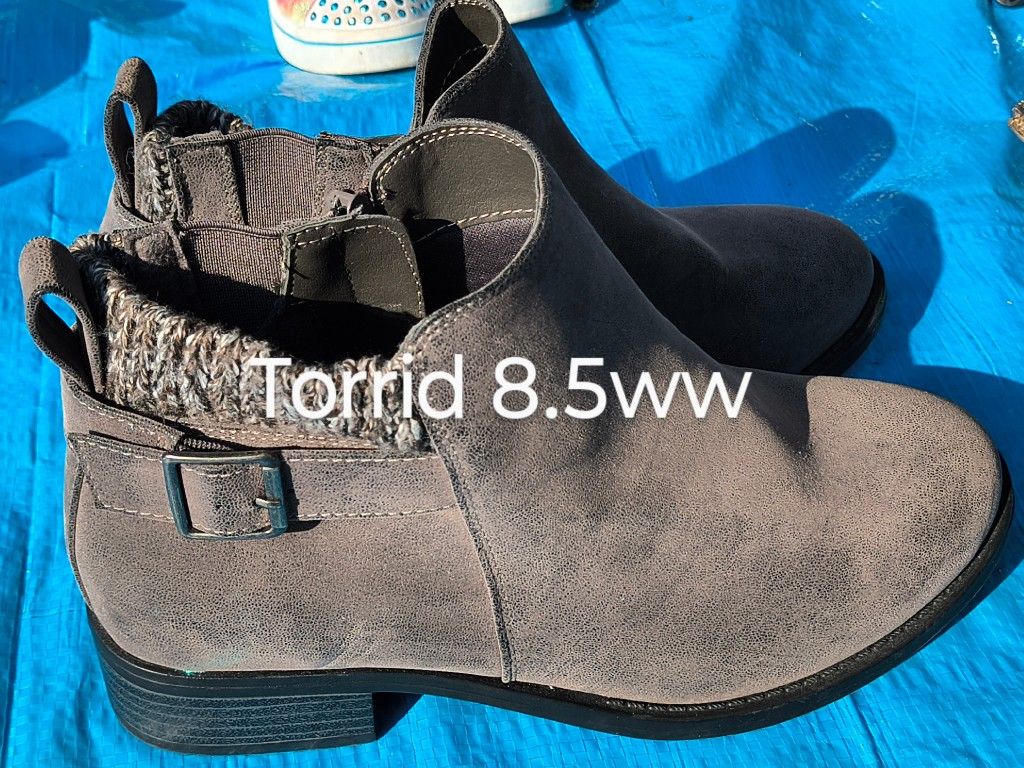 Torrid Grey Booties