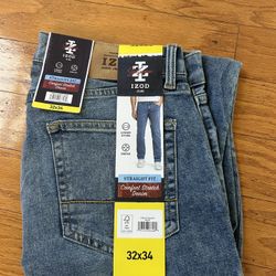 NWT Izod men’s straight fit jeans size 32x34