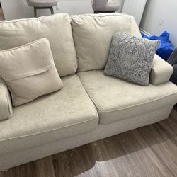 Queen Sleeper Sofa And Loveseat 