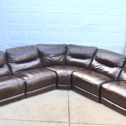 **🚨 Free Delivery! Ashley Leather Sectional Recliner couch sofa