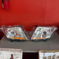 2010 Cadillac USV HEADLIGHTS 