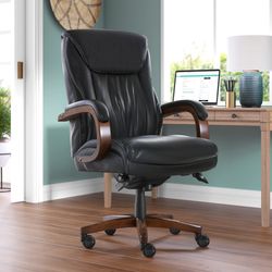 Brand new La-Z-Boy Edmonton Big and Tall Executive Office Chair Comfort Core Cushions, Solid Wood