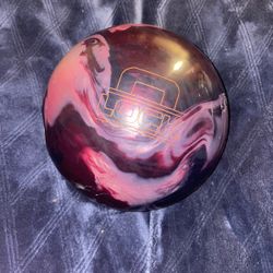 Storm Lock Bowling Ball