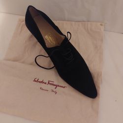 SALVATORE FERRAGAMO black suede Bootie 