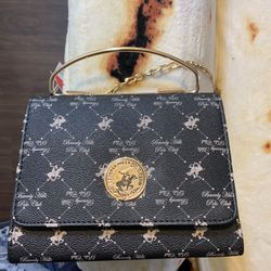 Louis Vuitton Purse for Sale in Houston, TX - OfferUp