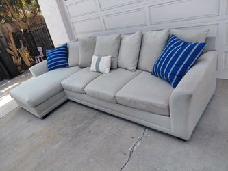 Tan Sectional