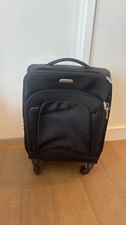 Samsonite carry on bag