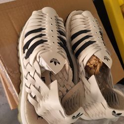Jeremy Scott X adidas Softcell Sandal Huarache  Size 9