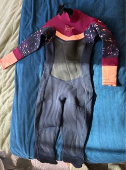 Roxy Syncro 3/2 Girls Wetsuit size: 4G