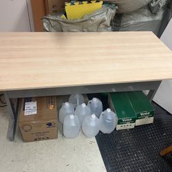 Table Dining 62x32x29in