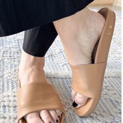 ‼️🔥🧡 ‼️😍 BEEK GALITO SLIDES SANDALS $100