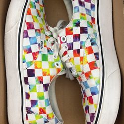 8.5 Woman’s Tie Dye Vans