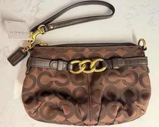 Like New Coach Signature Bag/Wristlet