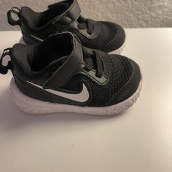 Nike shoe 