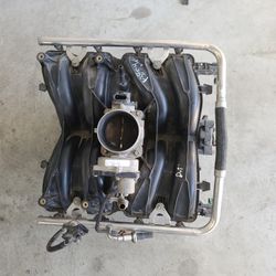 05.06.08 Ford F350 5.4 3v Intek Manifold Assbly OEM Used Conditions 