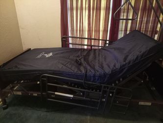 HOSPITAL BED W/RAILS /REMOTE/LIFT THANK YOU..🙏