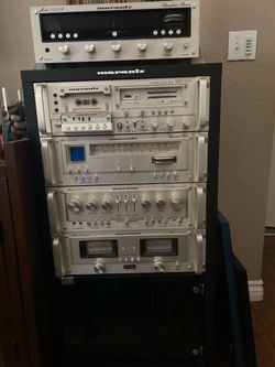 Marantz Rack ! Plus extra Marantz 2220B amp !!
