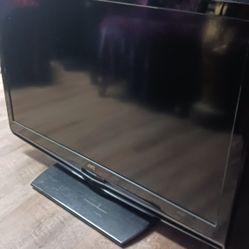 TV JVC 43" 