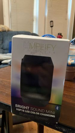 Mini color changing bluetooth speaker