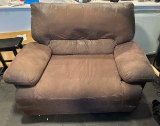 Well used chair FREE