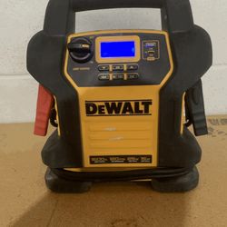 DeWalt Battery Charger 