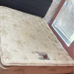 queen size mattress