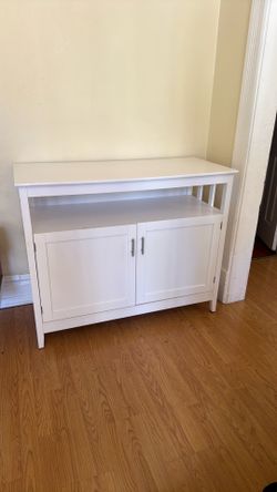 Cabinet free delivery 🚚 full price