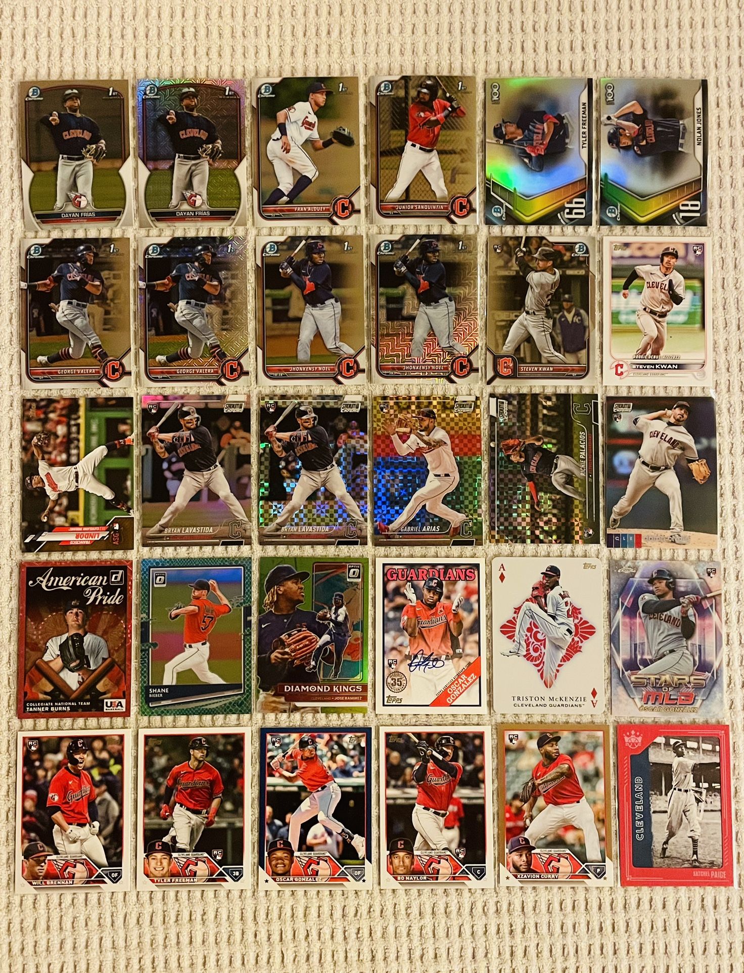 Cleveland Guardians 30 Card Baseball Lot! Rookies, Prospects, Refractors, Prizms, Autographs, Short Prints, Variations & More!