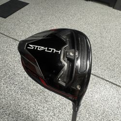 Taylormade Stealth Plus Driver