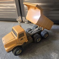 1980s Metal Tin Automatic Hydraulic Dump Truck 