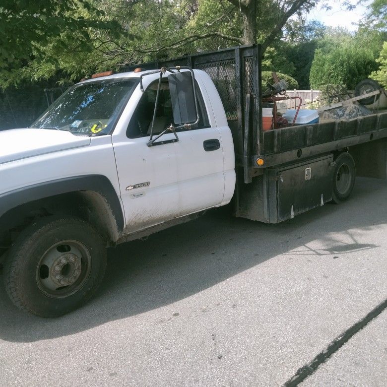 2006 Chevy Silverado 3500 6.0 V8 Gas Engine Dually 2wd