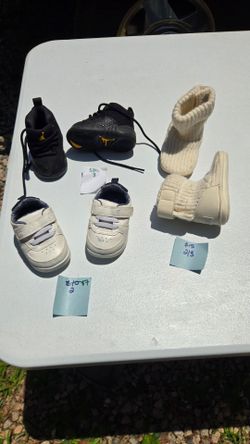 Toddler shoes size 2-3
