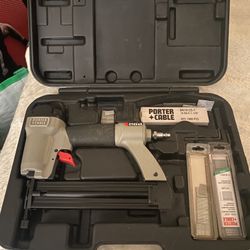 Porter Cable BN125A 18Ga. 5/8- 1 1/4" Pneumatic Air Brad Nailer w/ Hard Case
