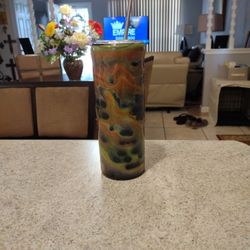 Custom Made Tumblers .