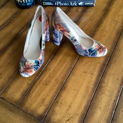 Nine West Woman’s Heels Size 6