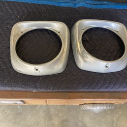 Headlight Doors Off A 1965 Ford Pick Up